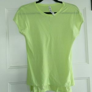 {Lululemon} SS tee
